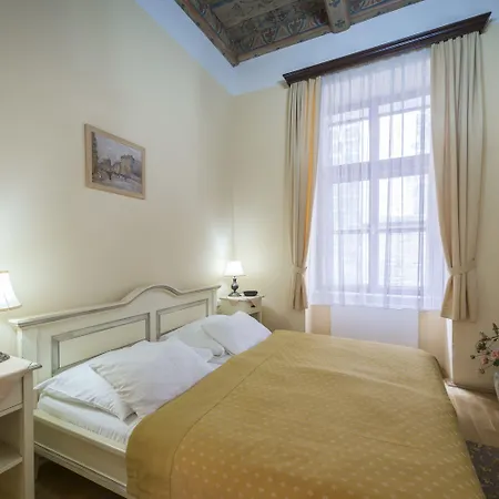 Cerny Slon 4* Prag