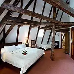 Cerny Slon Hotel