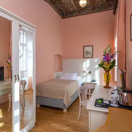 Cerny Slon Hotel Praha
