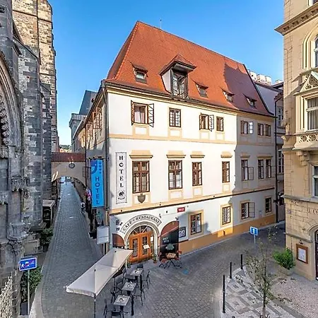 Cerny Slon Prag