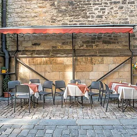 Hotel Cerny Slon Prag