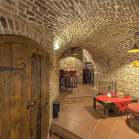 Cerny Slon 4* Praha