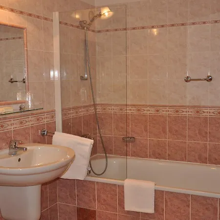 Cerny Slon Hotel 4*