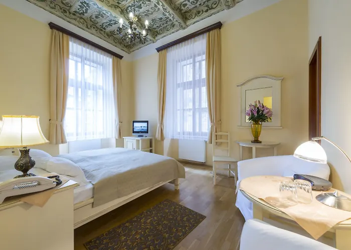 Cerny Slon 4* Prague