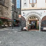 Cerny Slon Hotell Prag